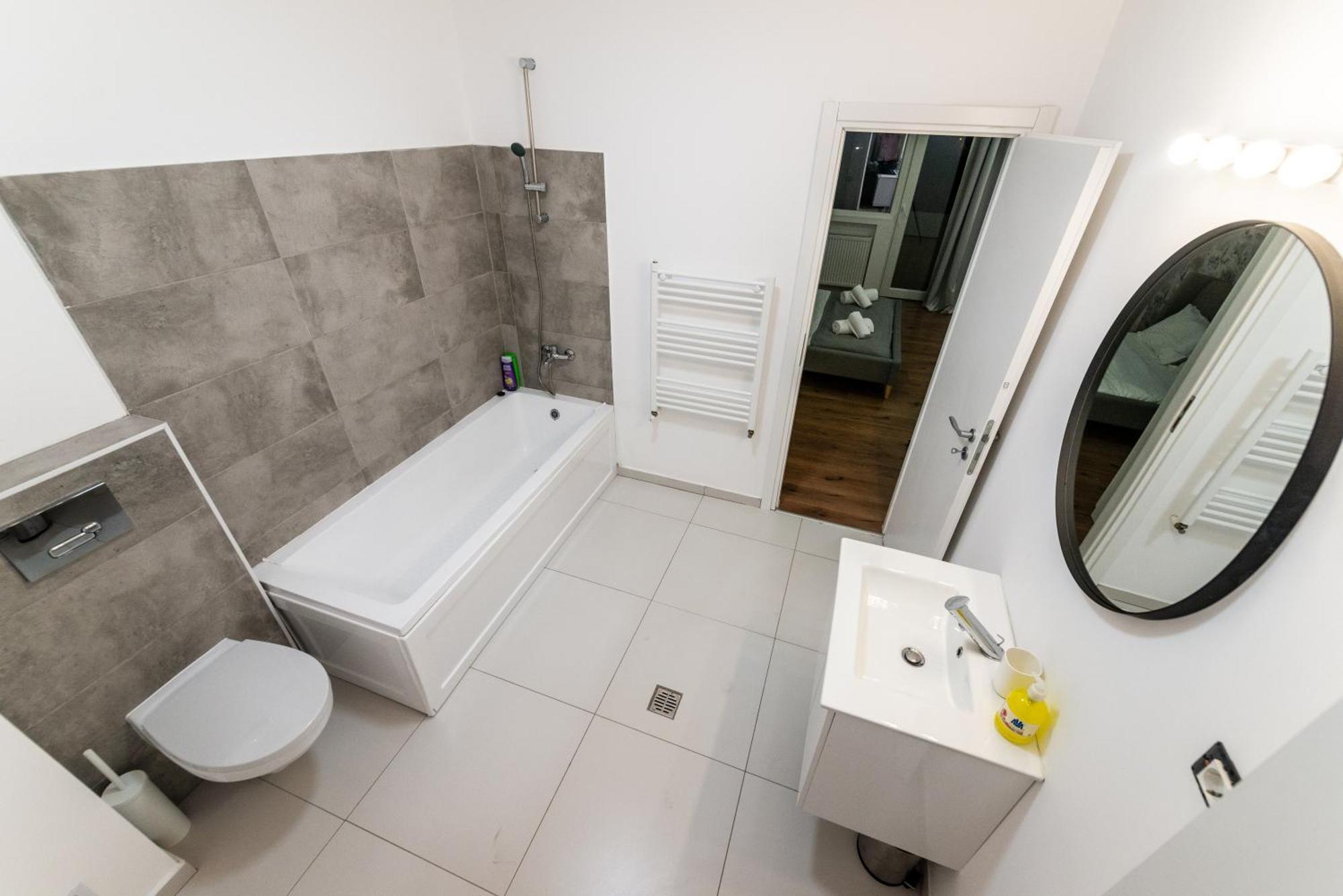 Ultracentral Spacious Apartment 4Br Bukarest Exteriör bild