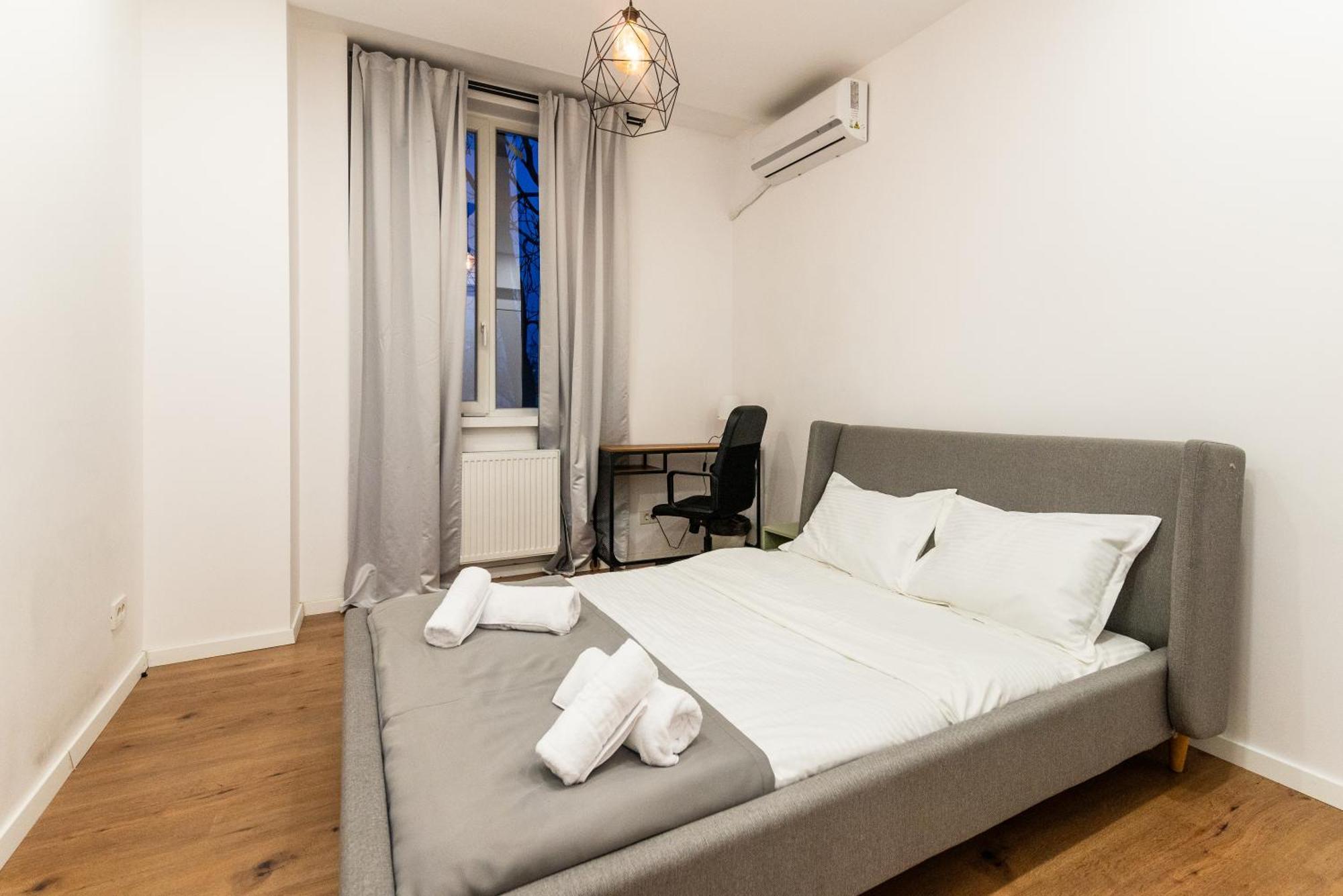Ultracentral Spacious Apartment 4Br Bukarest Exteriör bild