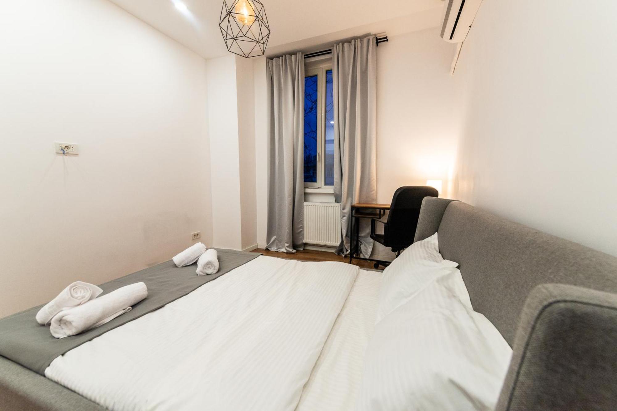 Ultracentral Spacious Apartment 4Br Bukarest Exteriör bild