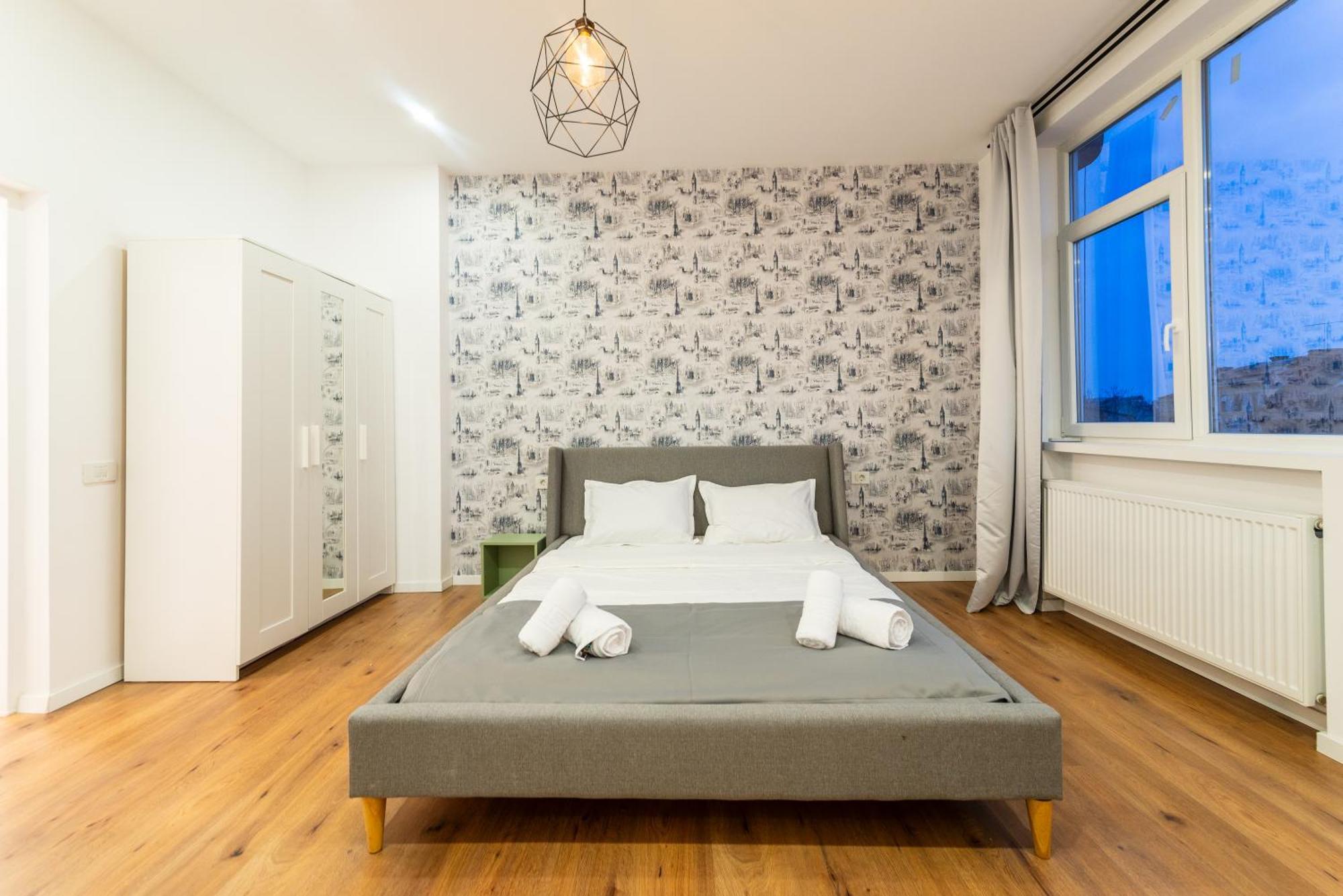 Ultracentral Spacious Apartment 4Br Bukarest Exteriör bild